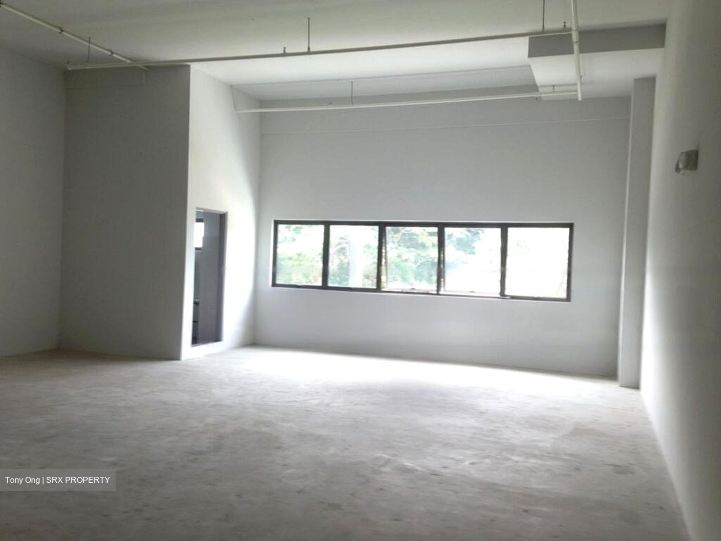 Hillview Warehouse (D23), Factory #459551771